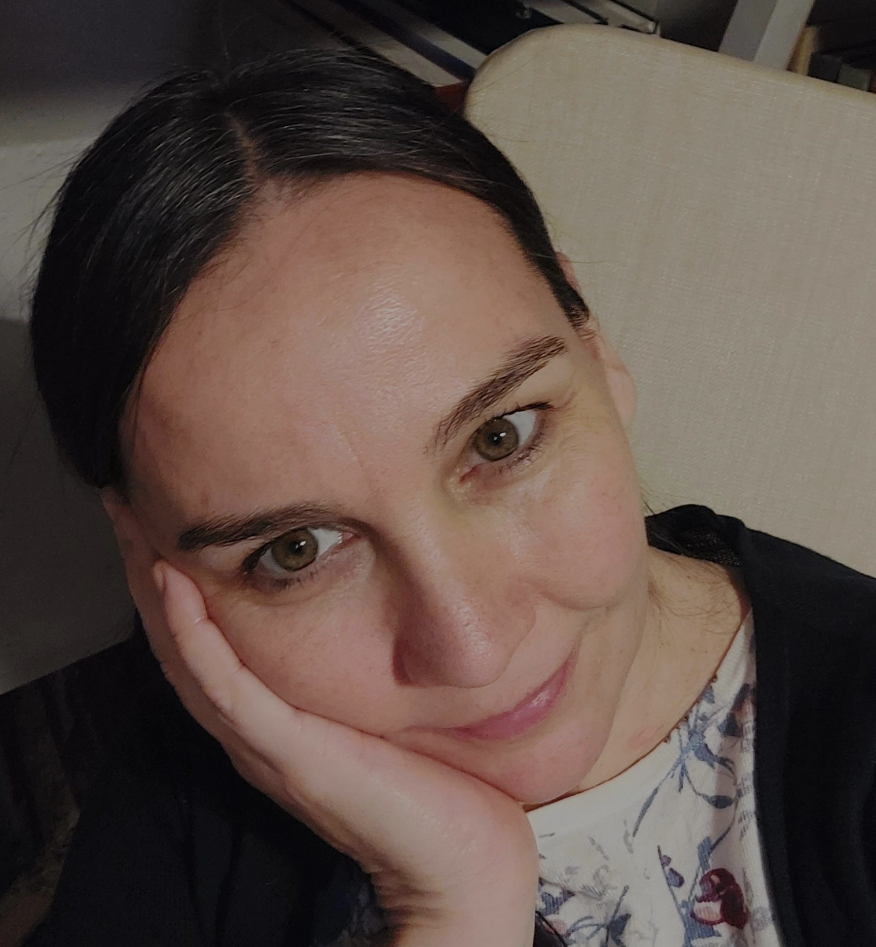 Hunya Csilla - meseterápia és pszichodráma, csoportvezetés